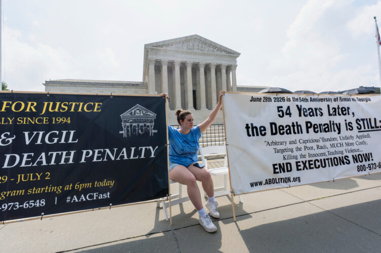 Supreme Court rules constitutional privacy protections apply to cellphone users location history